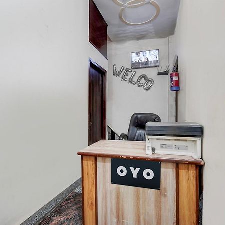 Oyo Hotel Maharaja Palace Meerut Exterior foto